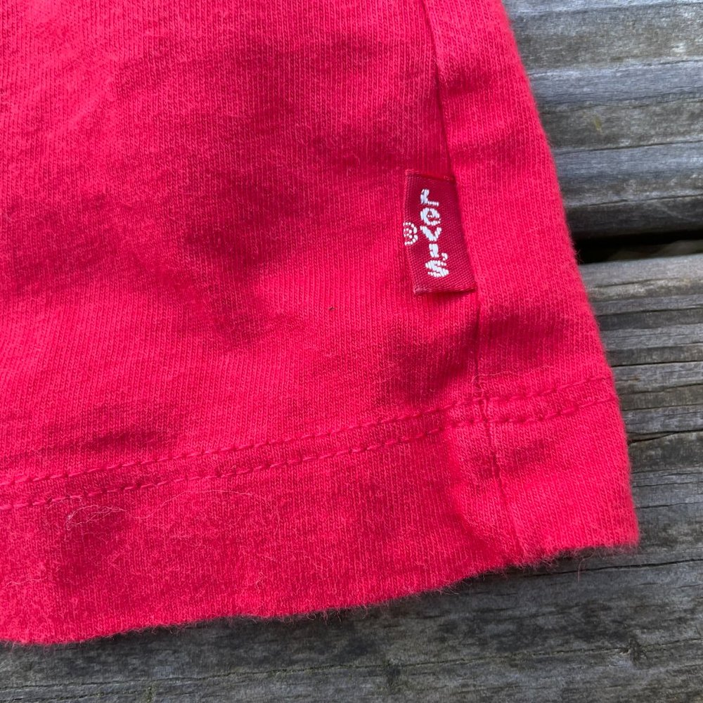 Levis Kids Shirt Red Round Neck Tee Size M (10-12 years ) (140-152cm) - Picture 3 of 8